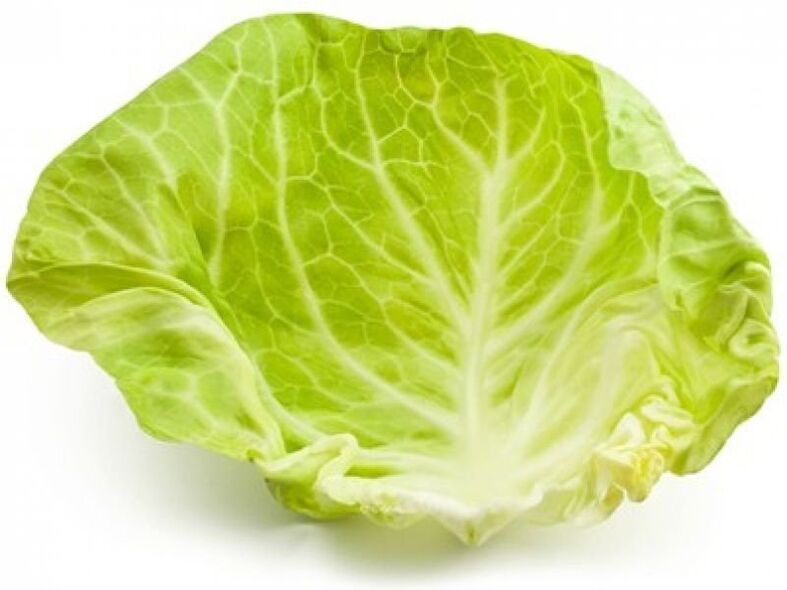 Kaelale kantud kapsaleht aitab leevendada osteohodroosist tingitud valu.