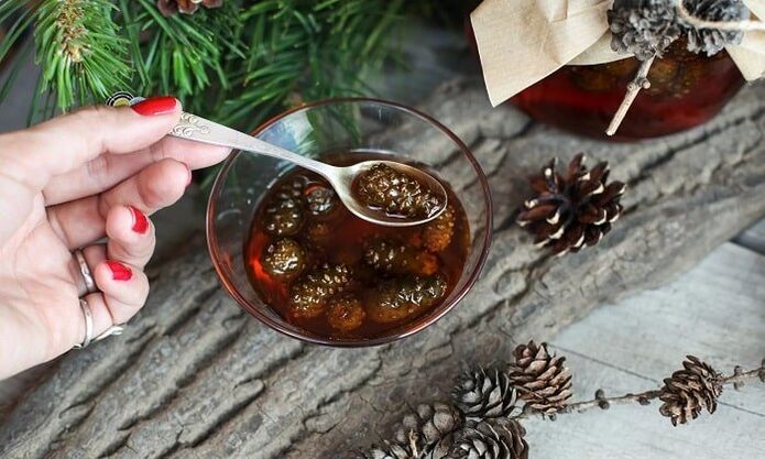 Männipungadel põhinev tinktuur emakakaela osteokondroosi raviks kodus